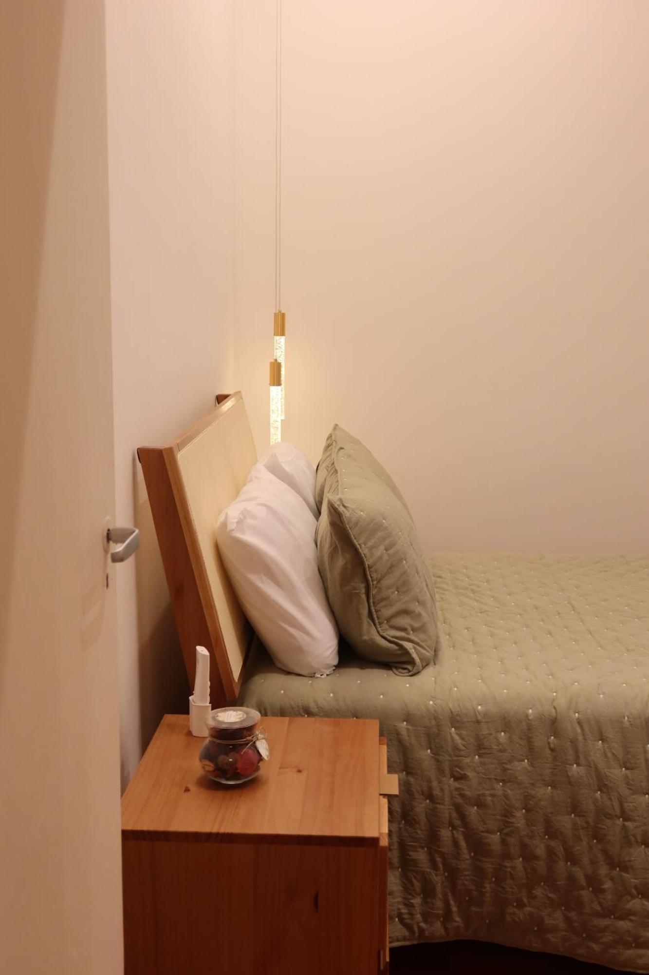 Apto Sala E 2 Quartos Na Quadra De Copacabana * Rio de Janeiro